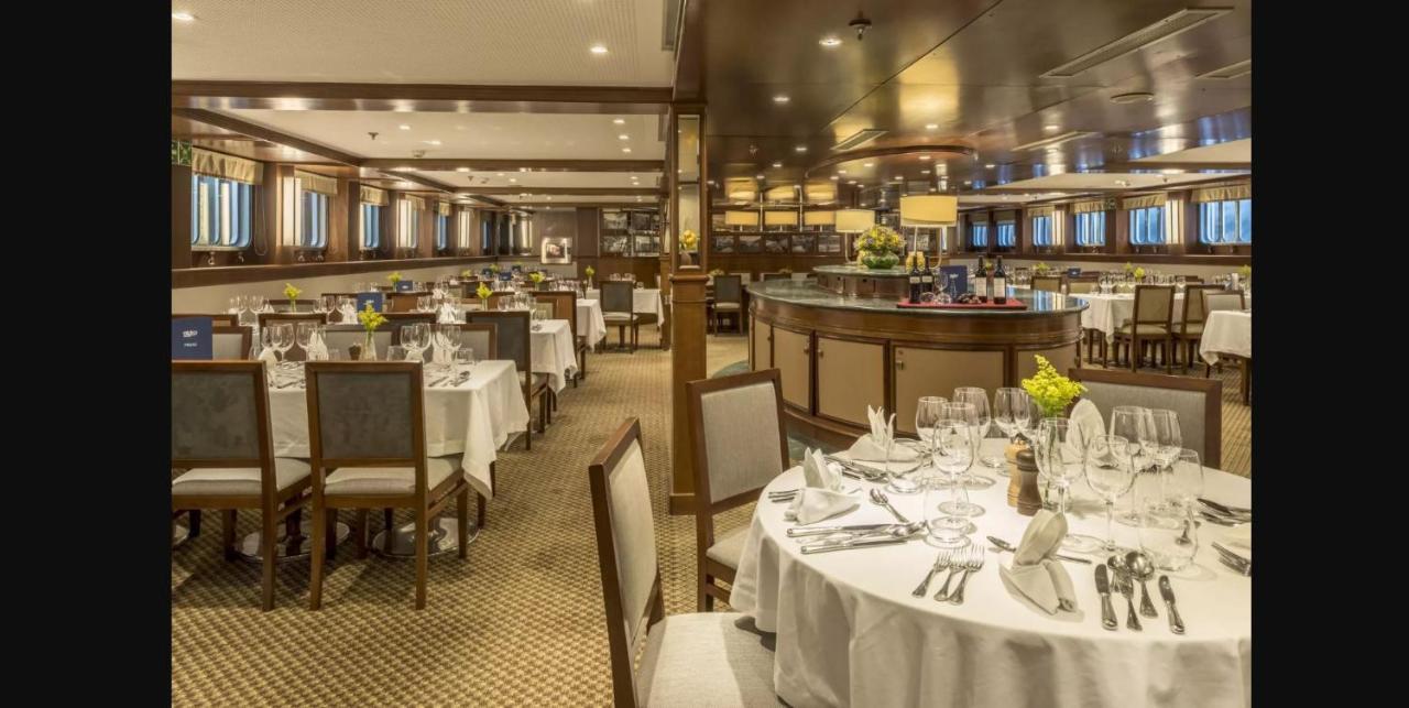 Douro Cruiser Hotel Vila Nova de Gaia Bagian luar foto
