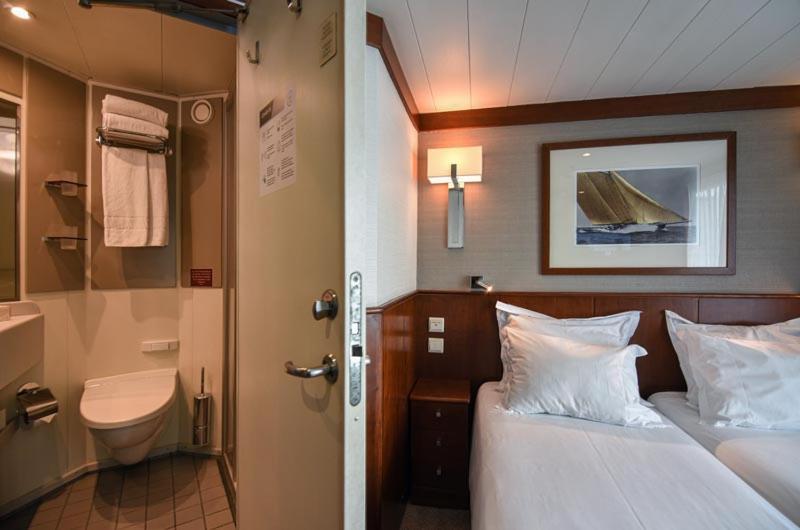 Douro Cruiser Hotel Vila Nova de Gaia Bagian luar foto